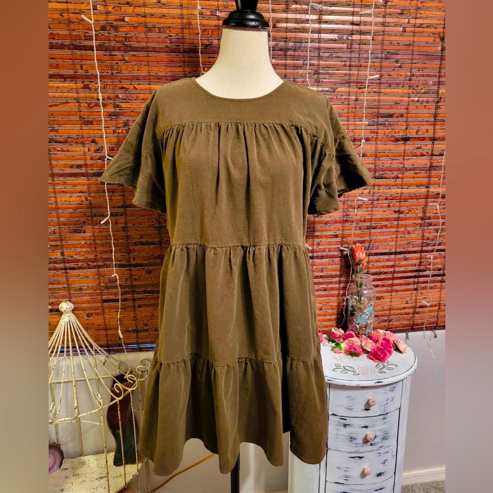 V ery j dress.